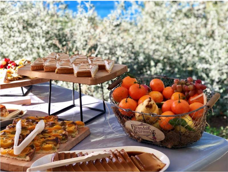 Buffet de dessert catering équipe technique Marseille