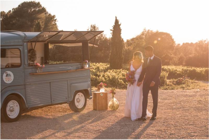 Privatiser un food truck vintage pour un mariage en provence