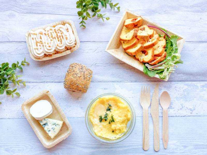 livraison de plateaux repas chaud sur marseille par côté sud events