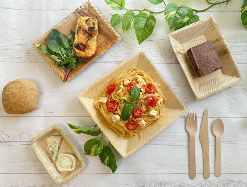 Le plateau repas CESARIOT en livraison au bureau entre Marseille et Aix en Provence