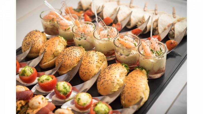 cocktail festif de noel traiteur marseille cote sud events en livraison