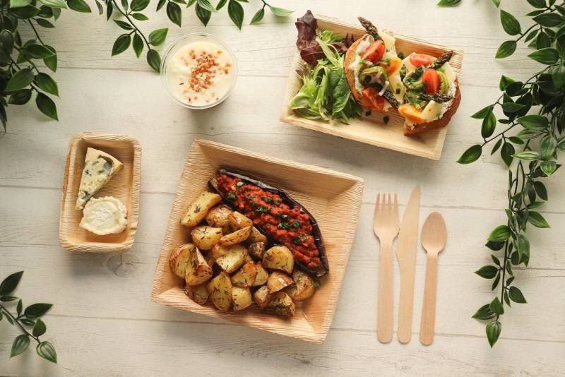 Notre plateau repas VIOLETTE en livraison sur Marseille et les alentours 