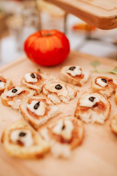 panier à salade food truck traiteur décalé bar à mozza animation culinaire show cooking marseille provence toast apéritif cocktail dinatoire