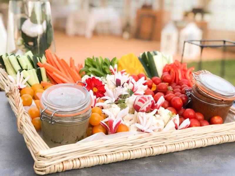 fête anniversaire 60 ans proche marseille traiteur panier à salade
