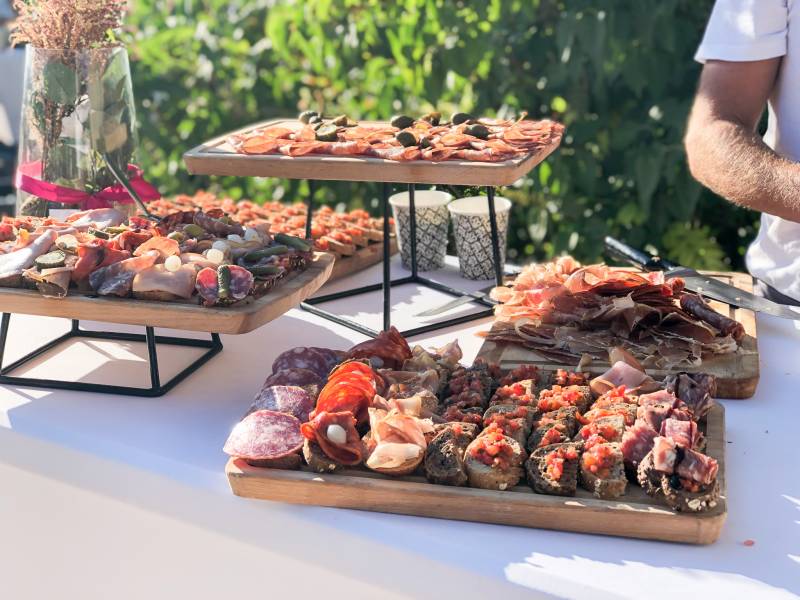 plateau de charcuterie traiteur garden party aix en provence