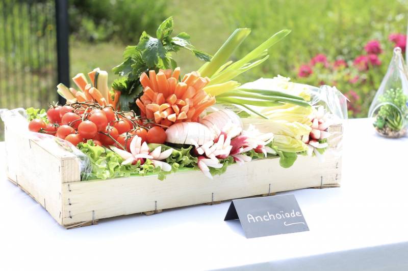 food truck traiteur apéritif marseille anchoiade panier à salade provence