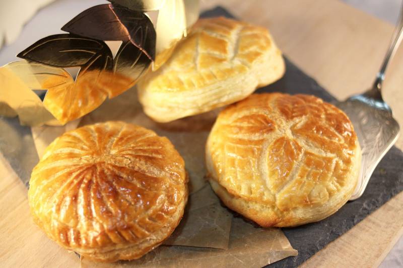 NOTRE PLATEAU DU MOIS DE JANVIER en livraison au bureau sur Marseille et ses alentours