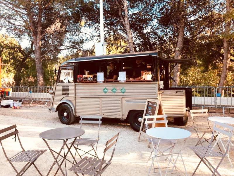 recherche de food truck à louer sud de la france tournage