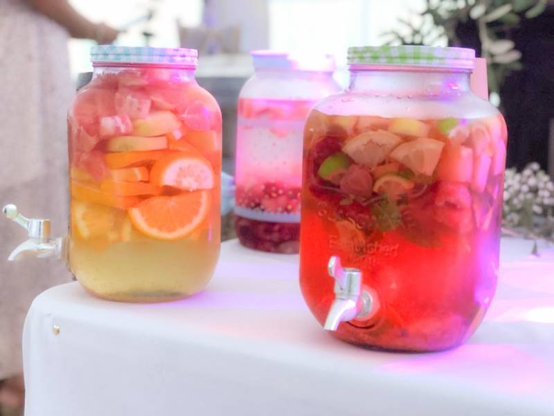 mariage proche aix en provence traiteur food truck panier à salade cocktail dinatoire