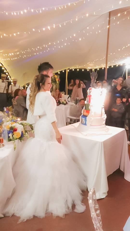 mariage d'exception arrivée du wedding cake panier à salade