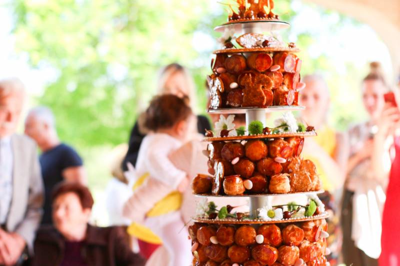 pièce montée de choux pâtisserie Bosca partenaire Panier à Salade Gardanne