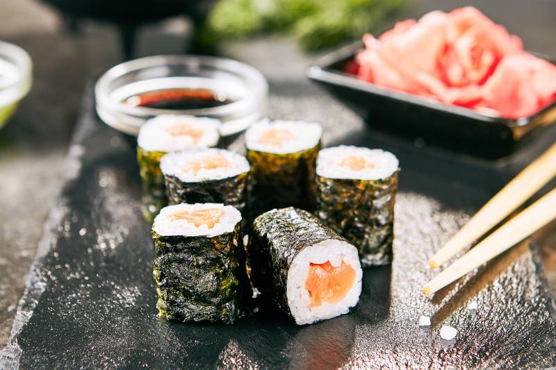 maki sushis apéritif traiteur service original réception marseille